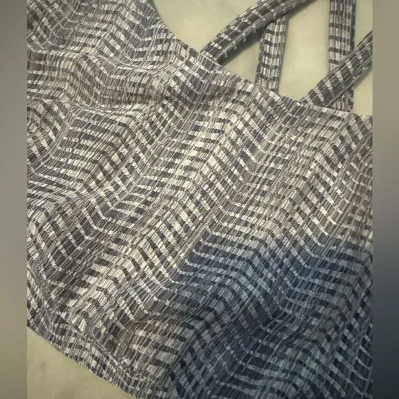 LULULEMON Energy Strappy Sports Bra Gray White Arrow Jacquard Silver Spoon 8 - Picture 7 of 10